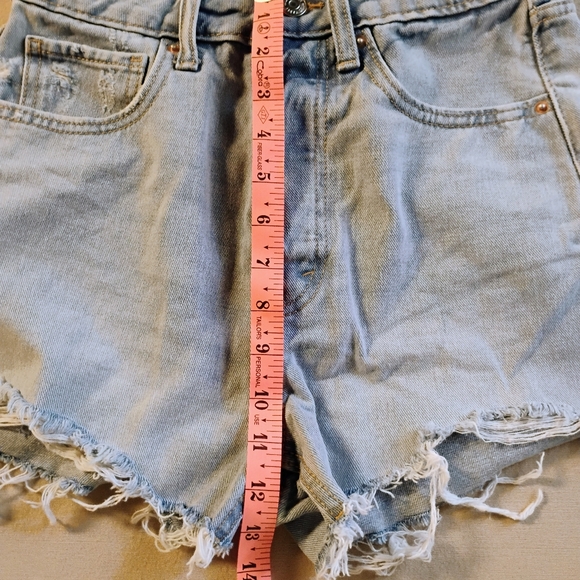 WILD FABLE Denim Jean CUTOFF SHORTS sz 2 - Picture 4 of 7